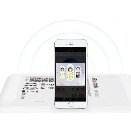 Styr RGB-lampor med WiFi-brygga via din smartphone